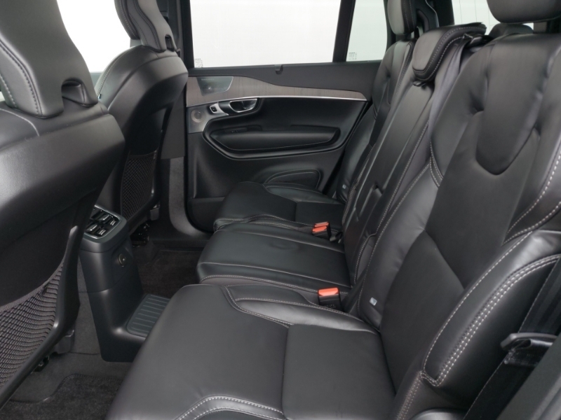 Volvo XC90 2.0 T8 Phev Ultra Dark Awd Geartronic Black #6