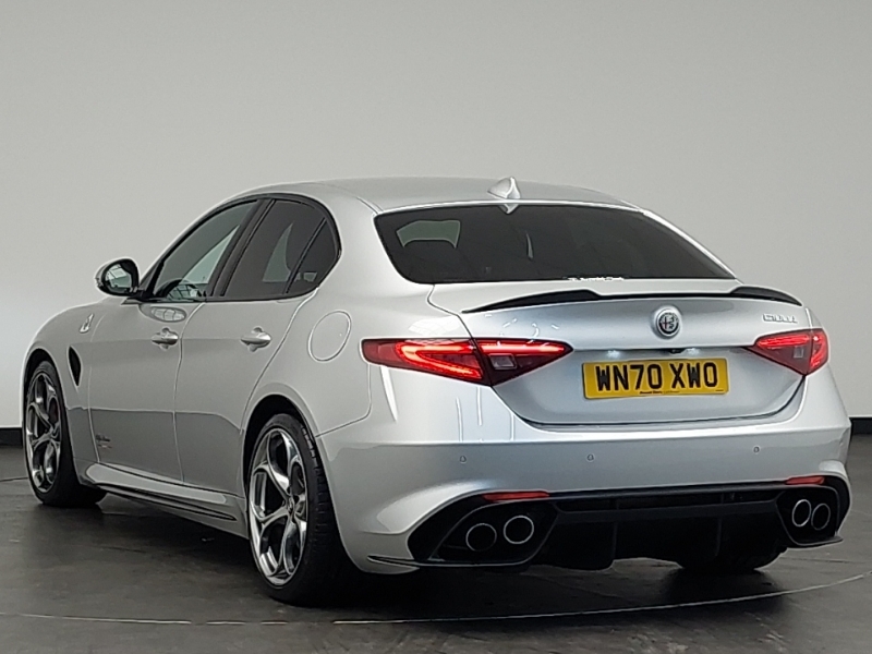 Alfa Romeo Giulia 2.9 V6 Biturbo Quadrifoglio Silver #2