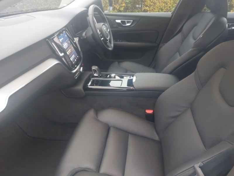 Volvo V60 2.0 T6 350 Phev Plus Dark Awd Blue #5