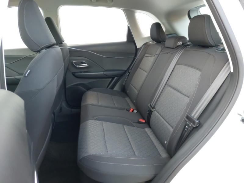 MG ZS 1.5 Se  White #6