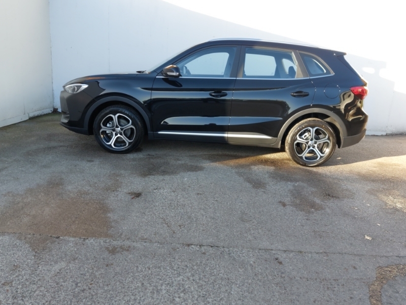 MG ZS 1.5 Se Black #4