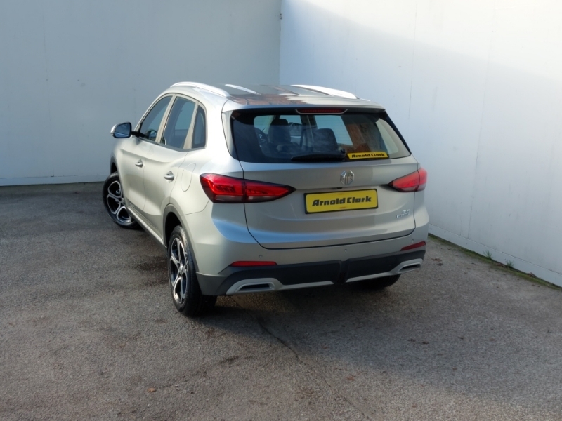 MG ZS 1.5 Se Silver #2