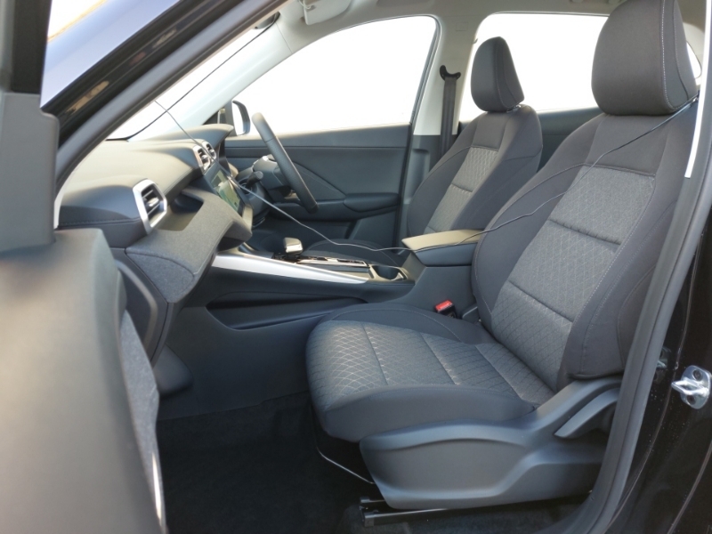 MG ZS 1.5 Se Black #5