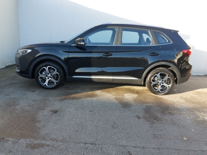 MG ZS 1.5 Se Black #4