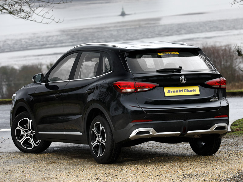 MG ZS 1.5 Hybrid Se Black #2