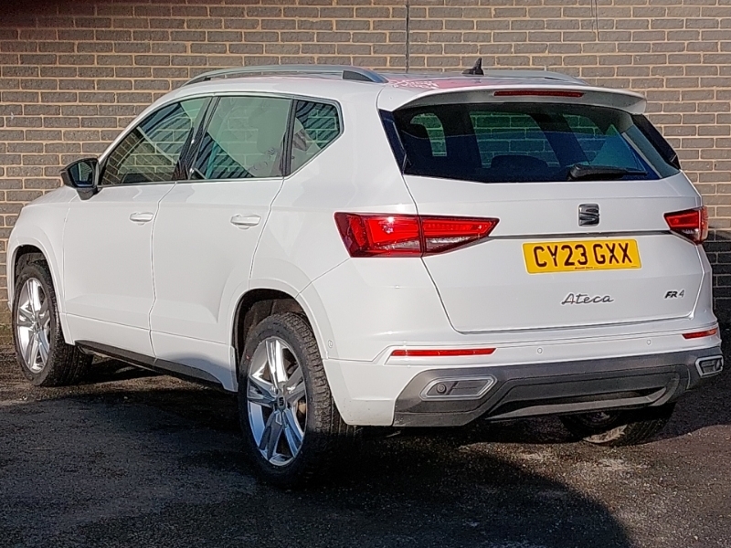 Seat Ateca 2.0 Tsi Fr Dsg 4Drive CY23GXX White #2