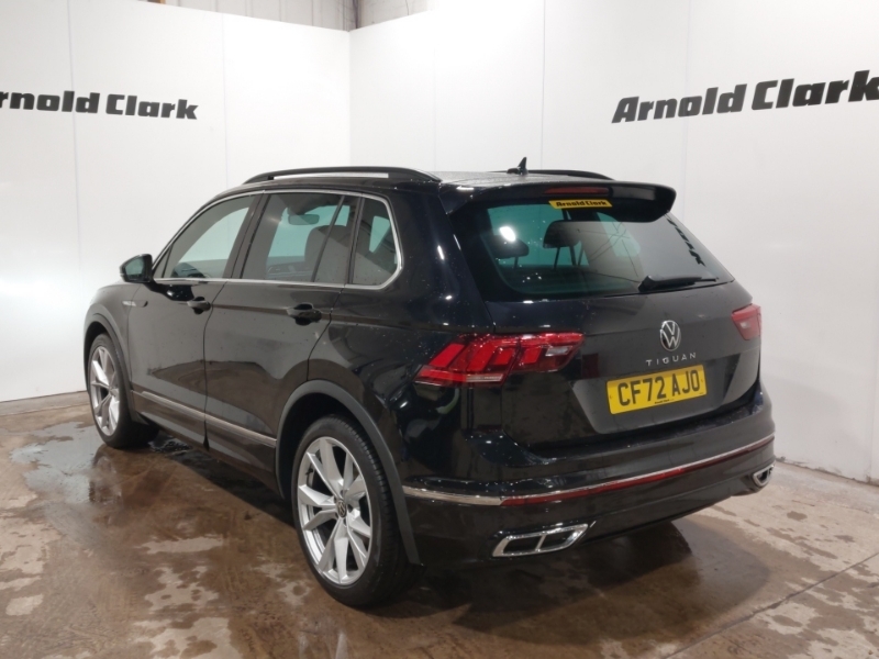 Volkswagen Tiguan 1.5 Tsi 150 R-line Dsg CF72AJO Black #2