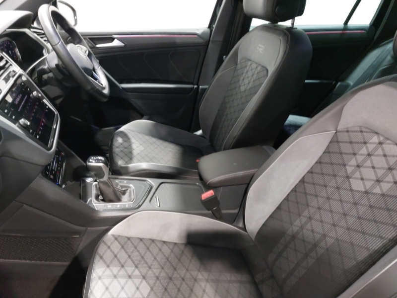 Volkswagen Tiguan 1.5 Tsi 150 R-line Dsg CF72AJO Black #5