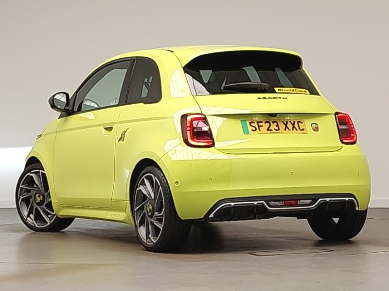 Abarth 500 114Kw Turismo 42.2Kwh Green #2