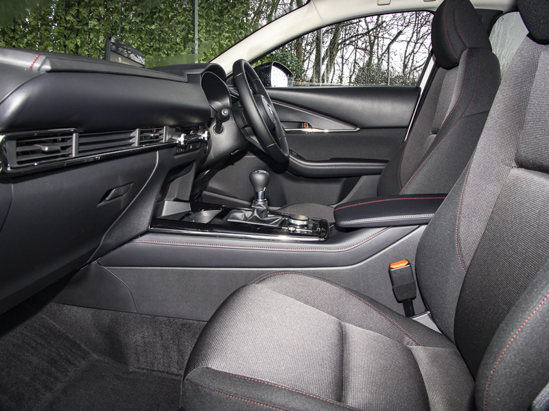 Mazda CX-30 2.5 E-skyactiv G Mhev 140 Homura White #3