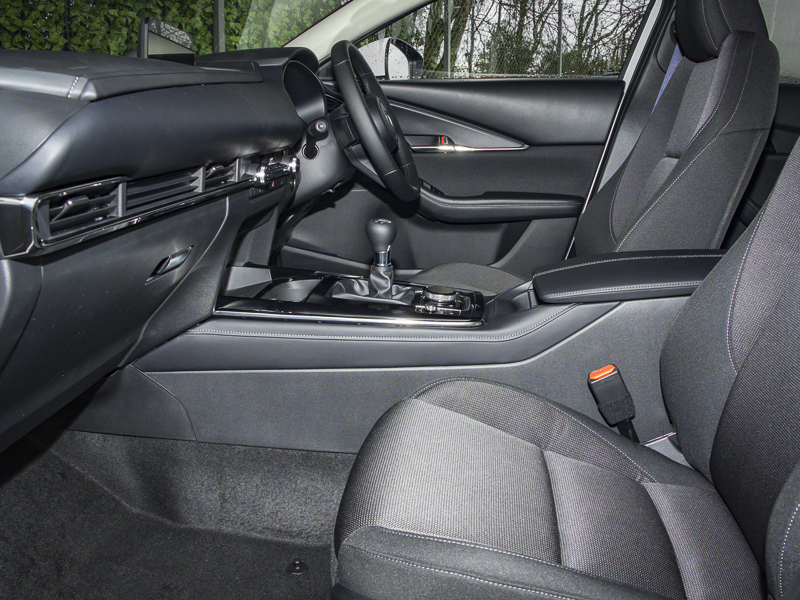 Mazda CX-30 2.5 E-skyactiv G Mhev 140 Exclusive-line White #3