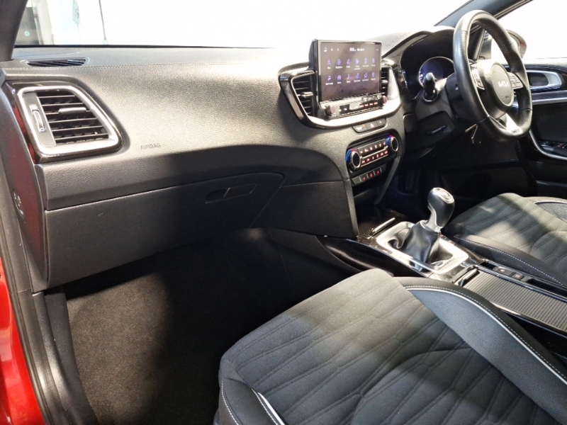 Kia Proceed 1.5T Gdi Isg Gt-line DE24CVG Red #5
