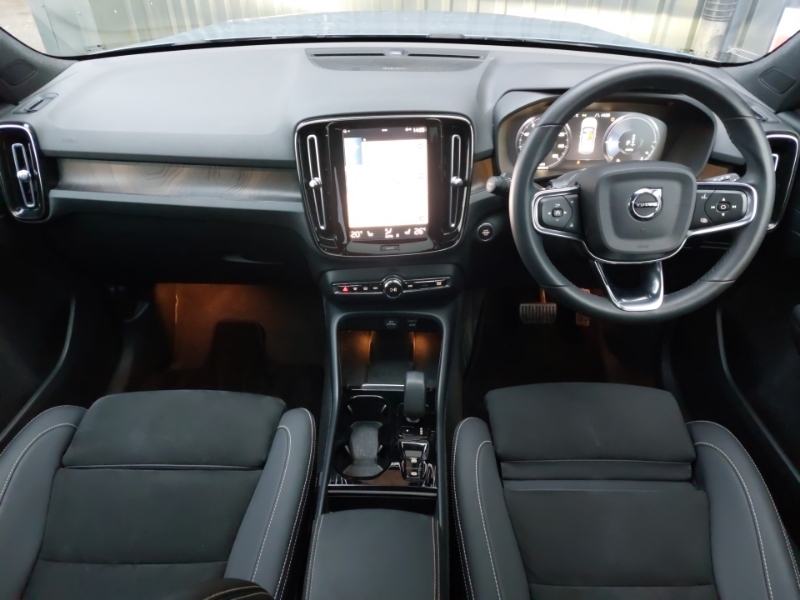 Volvo XC40 1.5 T5 Recharge Phev Ultimate Dark MT72VMC Grey #3