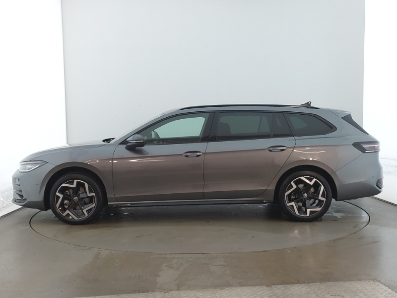 Volkswagen Passat 1.5 Etsi R-line Dsg Grey #4