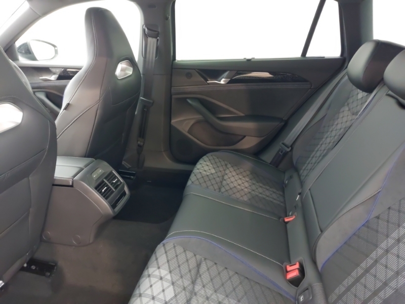 Volkswagen Passat 1.5 Etsi R-line Dsg Grey #6
