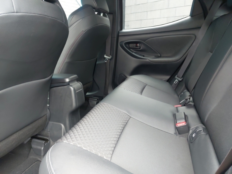 Toyota Yaris 1.5 Hybrid Dynamic Cvt FE22ZPM Grey #6