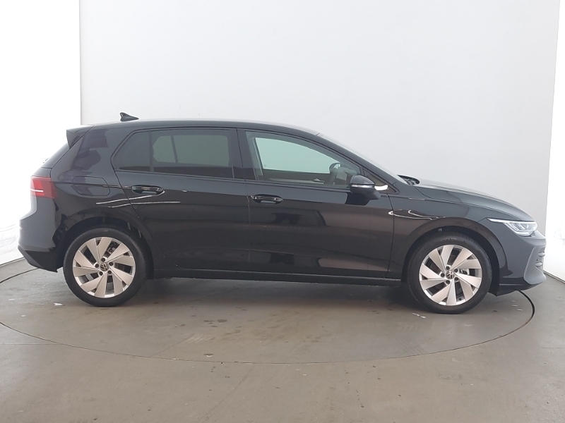 Volkswagen Golf 1.5 Tsi Match Black #4