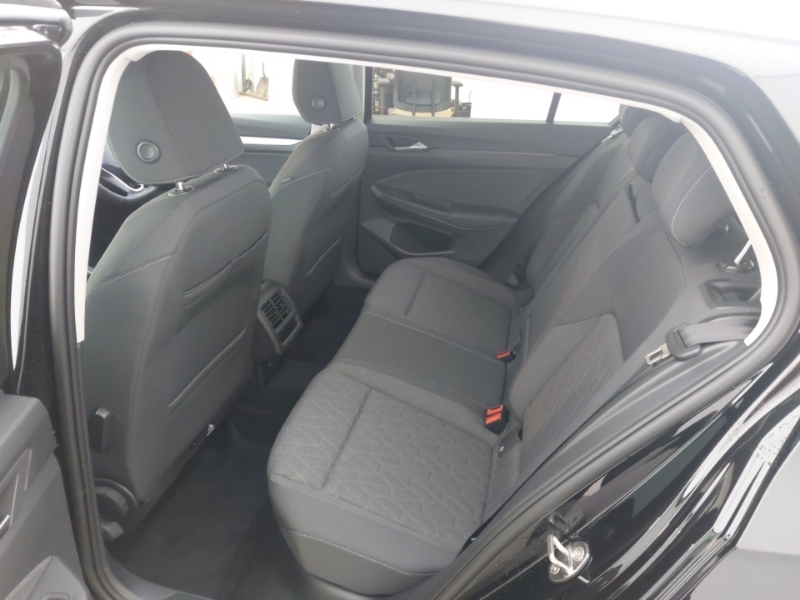 Volkswagen Golf 1.5 Tsi Match Black #6