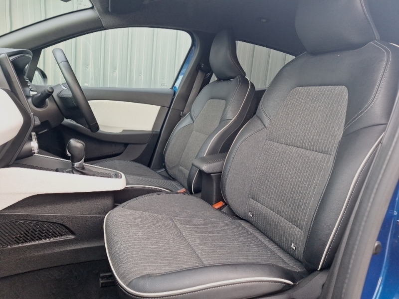 Renault Clio 1.6 E-tech Full Hybrid 145 Techno KM72NPV Blue #5