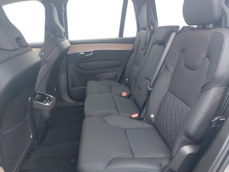 Volvo XC90 2.0 B5p Plus Dark Awd Geartronic SO25LBK Silver #6