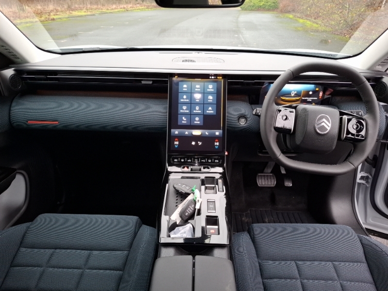Citroen C5 Aircross 1.2 Hybrid 145 Plus White #3