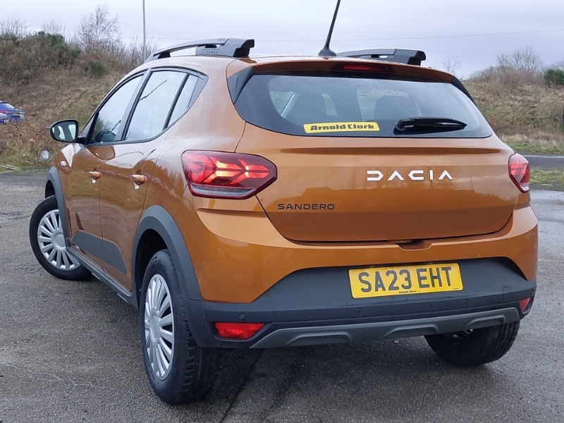 Dacia Sandero Stepway 1.0 Tce Expression SA23EHT Orange #2