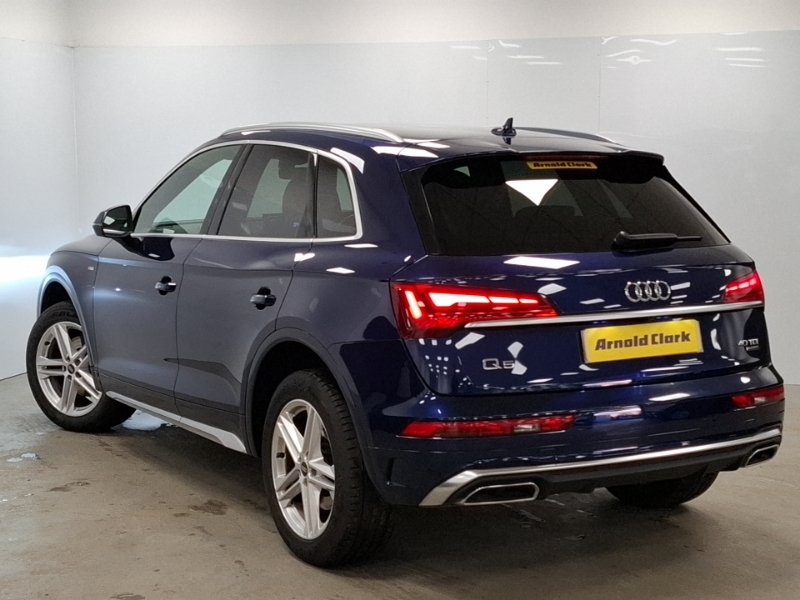 Audi Q5 40 Tdi Quattro S Line S Tronic HG72NTJ Blue #2