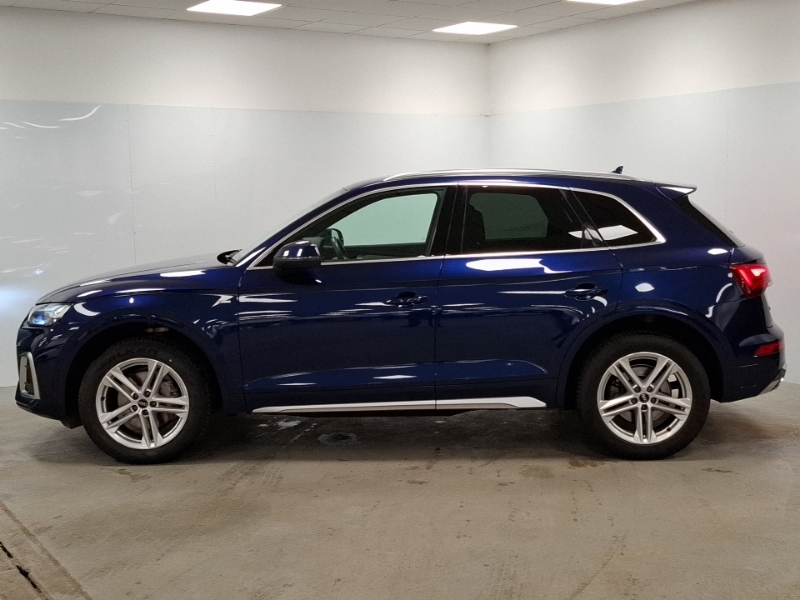 Audi Q5 40 Tdi Quattro S Line S Tronic HG72NTJ Blue #4