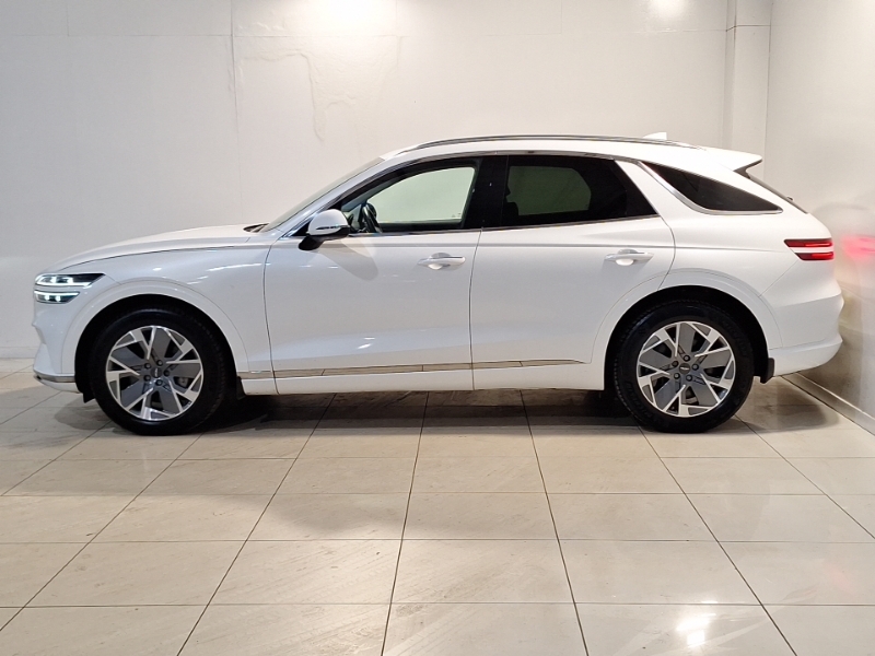 Genesis GV70 360Kw Sport 77Kwh Awd White #4
