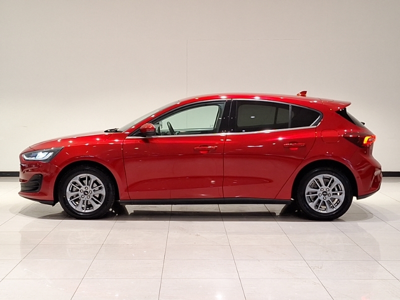 Ford Focus 1.0 Ecoboost Hybrid Mhev 155 Titanium NK23WBY Red #4