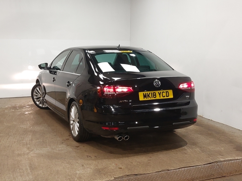 Volkswagen Jetta 2.0 Tdi 150 Gt White #2