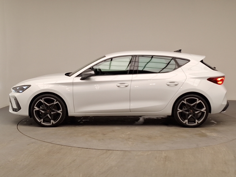 Cupra Leon 1.5 Tsi 150 V2 SB25FYT White #4