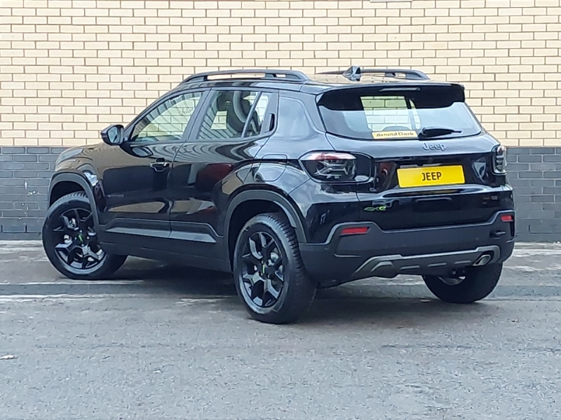 Jeep Avenger 1.2 E-awd E-hybrid Upland Dct Black #2
