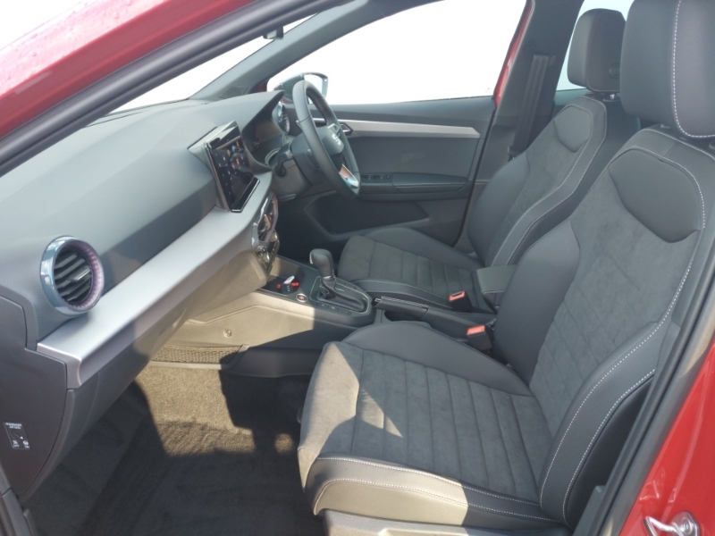 Seat Ibiza 1.0 Tsi 115 Xcellence Dsg Red #5