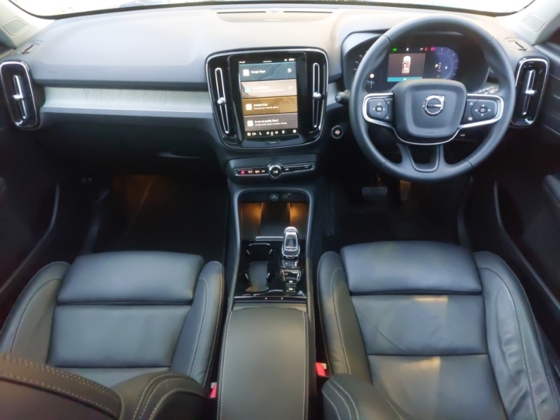 Volvo XC40 2.0 B4p Ultra Dark SK74ZDL Blue #3