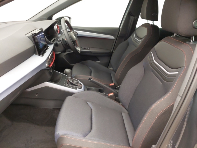 Seat Arona 1.5 Tsi 150 Fr Dsg Grey #5