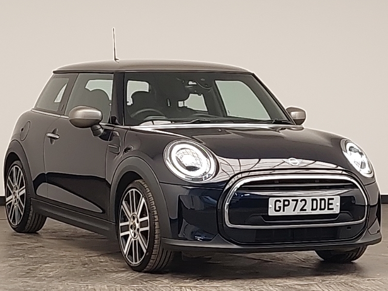 Mini Hatch 1.5 Cooper Exclusive Black