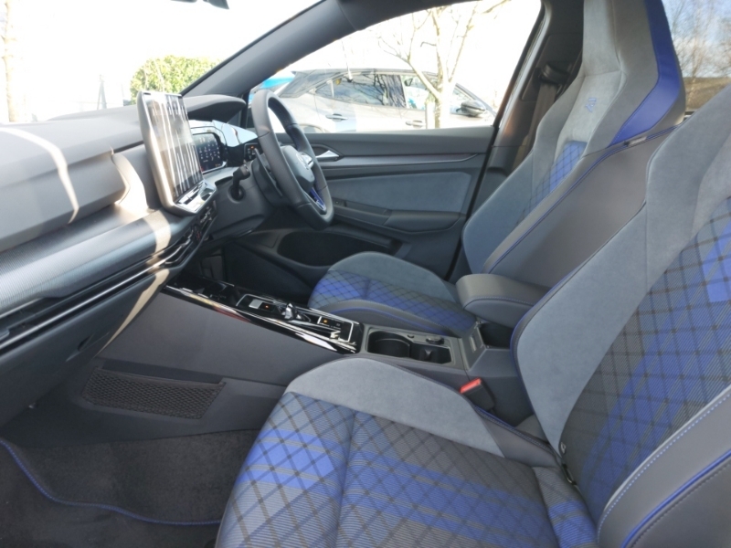 Volkswagen Golf 2.0 Tsi 333 R Black Edition 4Motion Dsg SD75XFP Black #5
