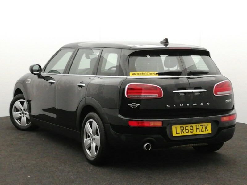 Mini Clubman 1.5 Cooper Classic 6Dr LR69HZK Black #2