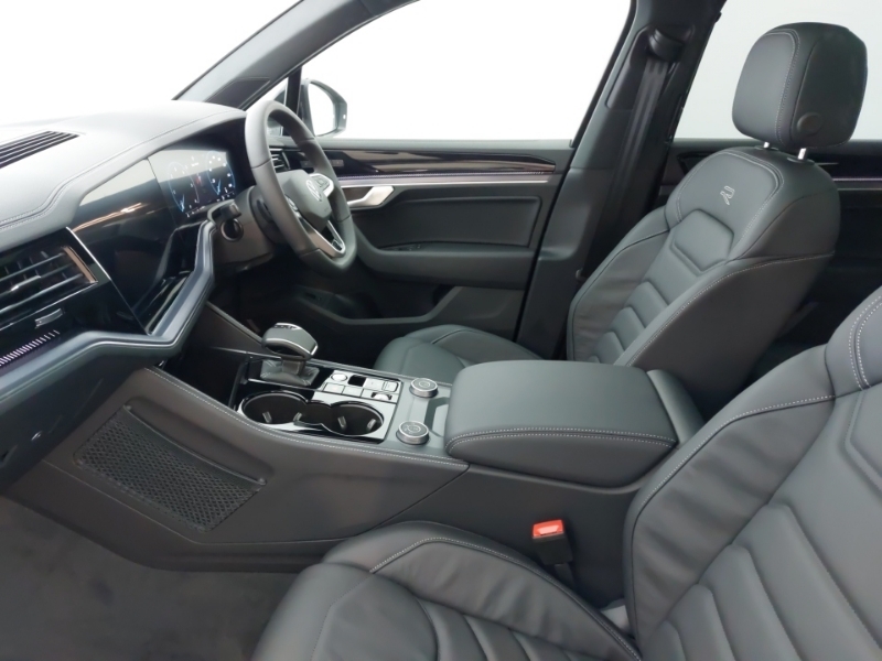 Volkswagen Touareg 3.0 V6 Tdi 4Motion Black Edition Tip Silver #5