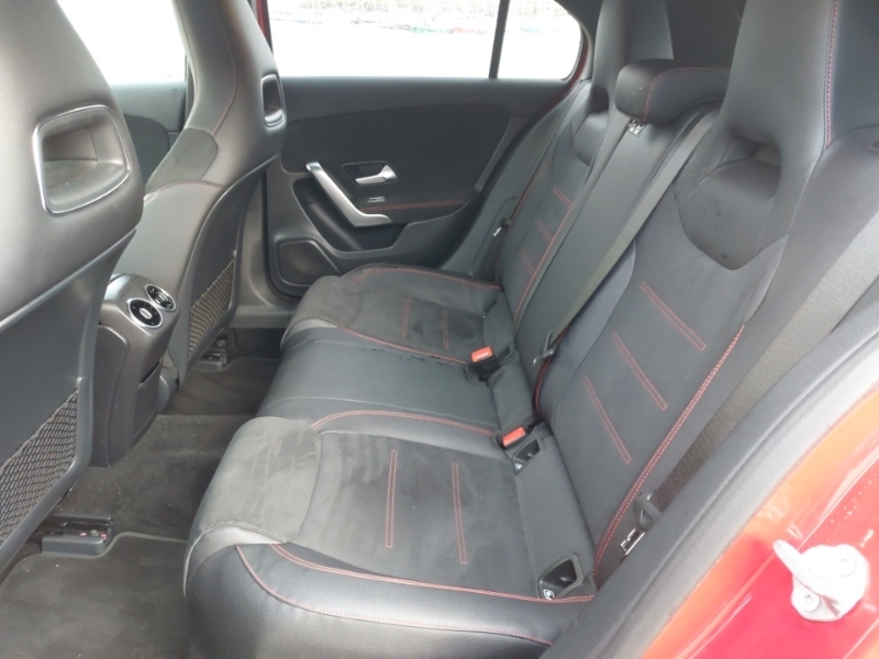 Mercedes-Benz A Class A200 Amg Line Executive N26DUT Red #6