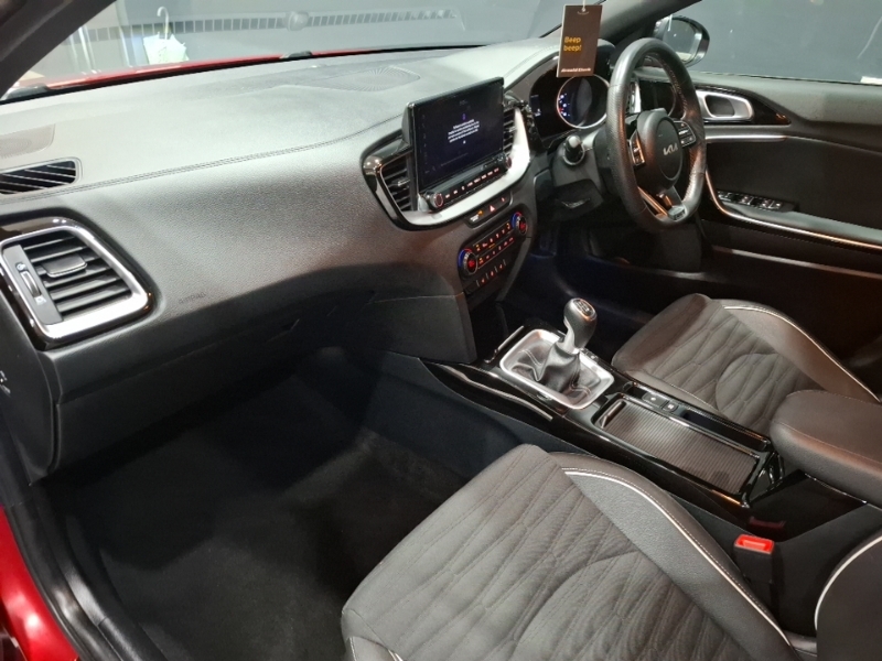 Kia Proceed 1.5T Gdi Isg Gt-line DF73YUX Red #5