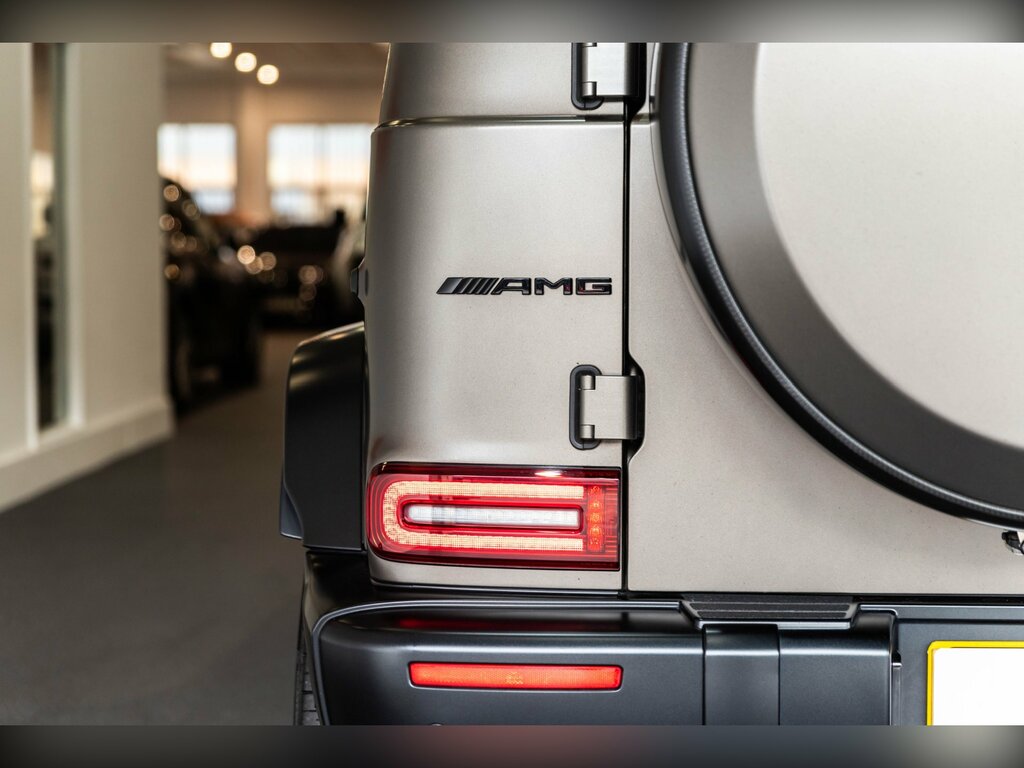 Mercedes-Benz G Class G63 V8 Biturbo Amg Magno Edition 4.0  #6