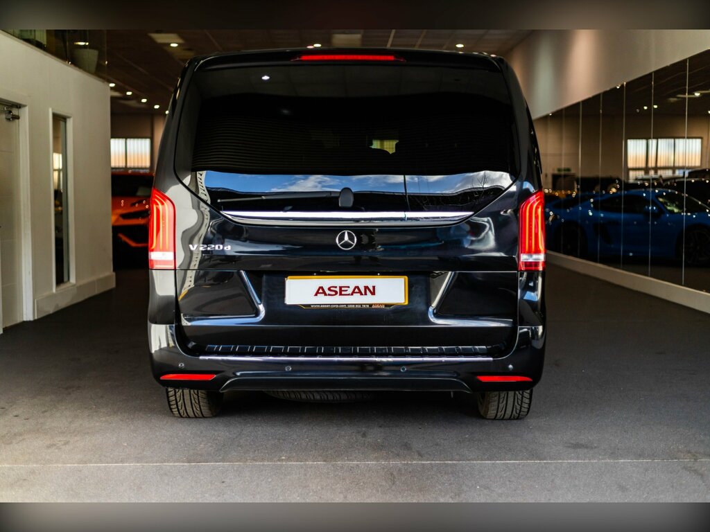 Mercedes-Benz V Class 2.0 V220d Amg Line Xlwb FX20MXD Black #5