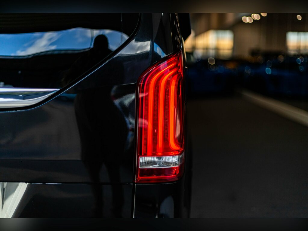 Mercedes-Benz V Class 2.0 V220d Amg Line Xlwb FX20MXD Black #6