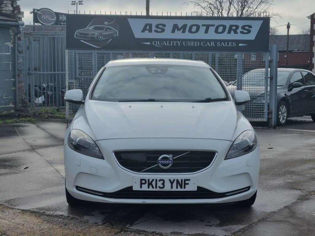 Volvo V40 1.6 T4 Se Lux Nav Powershift Euro 5 Ss 201 TEMP929 #2