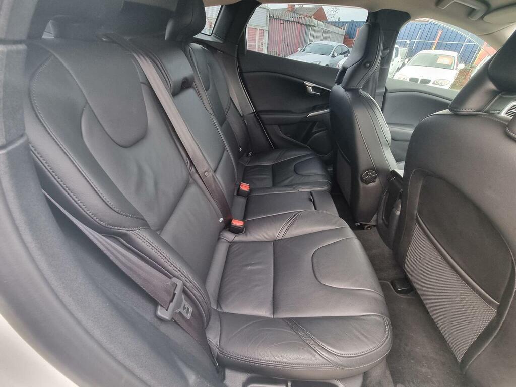 Volvo V40 1.6 T4 Se Lux Nav Powershift Euro 5 Ss 201 TEMP929 #6