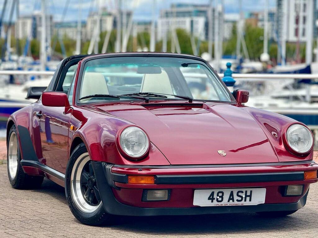 Porsche 911 3.2 Classic Carrera Super Sport Red