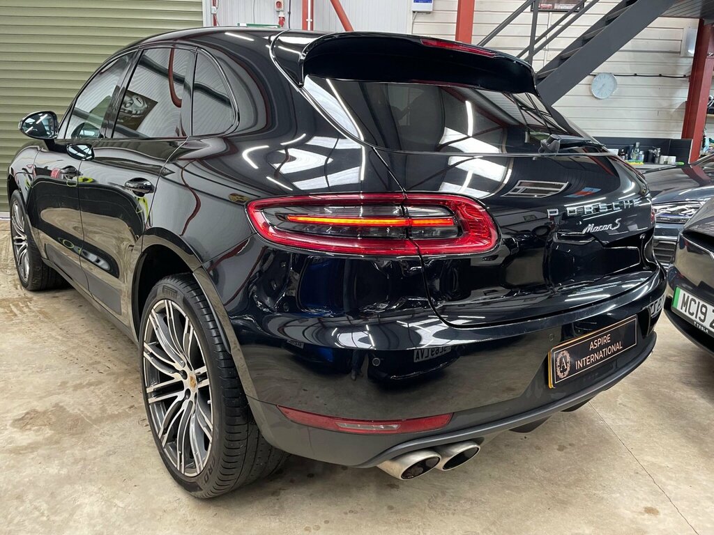 Porsche Macan 3.0 Td V6 S Pdk 4Wd Euro 6 Ss YJ17BDL Black #6
