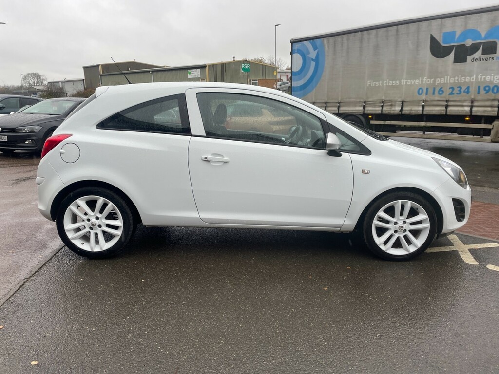 Vauxhall Corsa Sting Ac 1.0 65Ps Ecoflex White #4